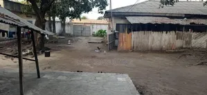 Parcelle en Vente À Limete – Rond-Point Tp