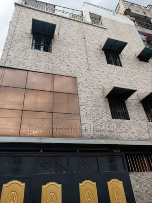 3chbre Villa dans Baraka, Barumbu à Vendre