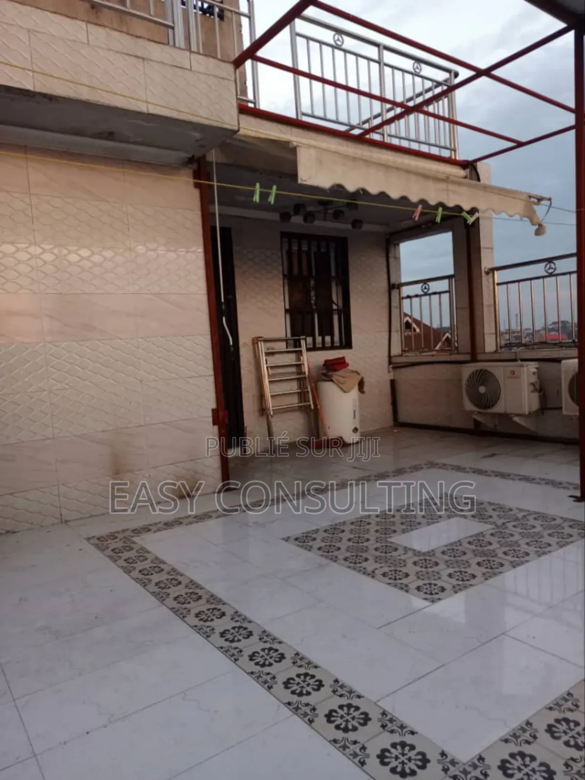 3chbre Villa dans Baraka, Barumbu à Vendre
