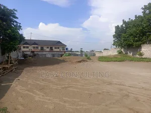 Parcelle Commerciale en Vente Sur Boulevard Lumumba À Kinkole N’Sele