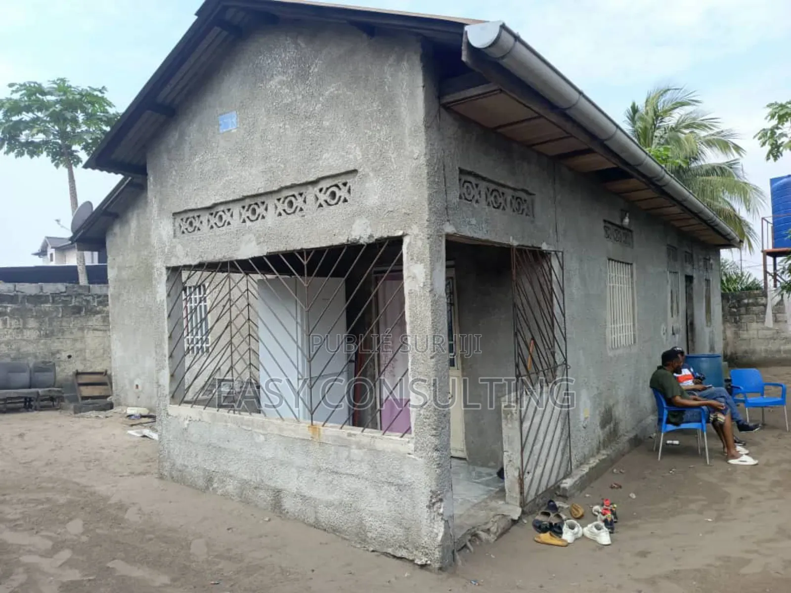 3chbre Villa dans Camp Pm, Nsele à Vendre