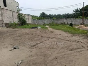 Terrain en Vente À Nganda Sese/ N'sele