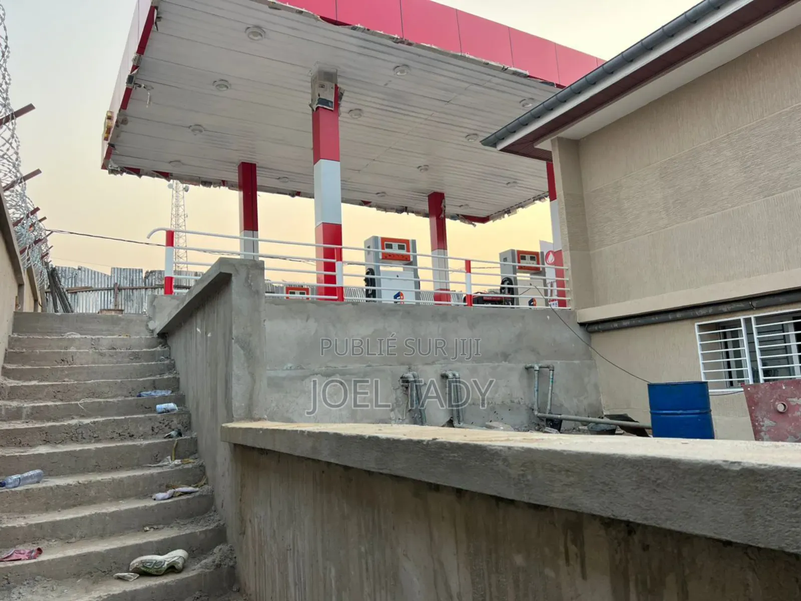 Station Service a Vendre