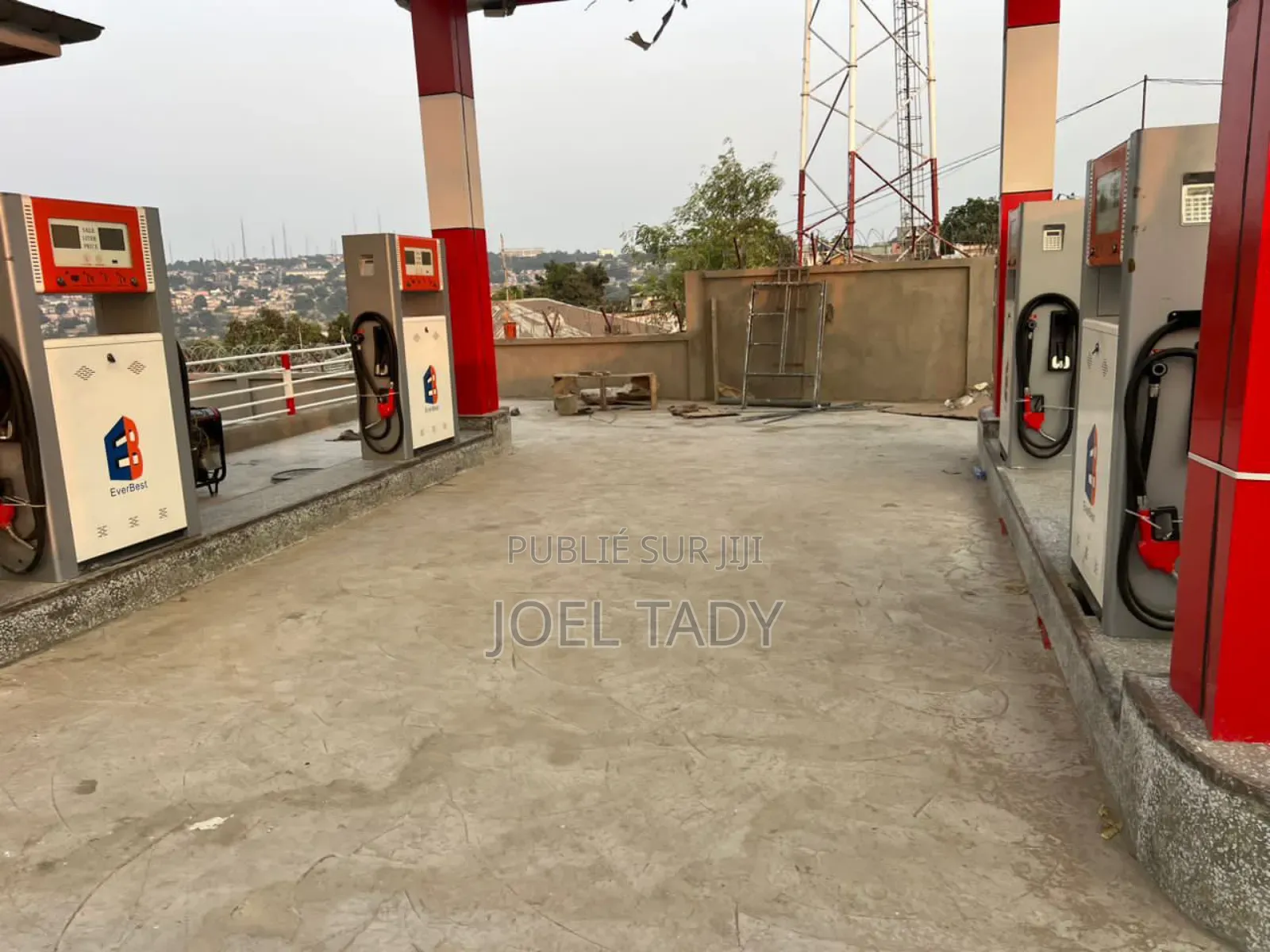 Station Service a Vendre