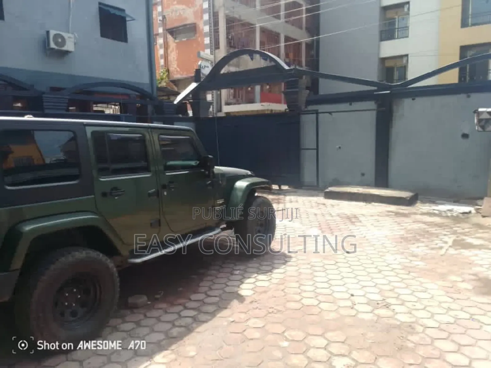 3chbre Villa dans Ina, Gombe à Vendre