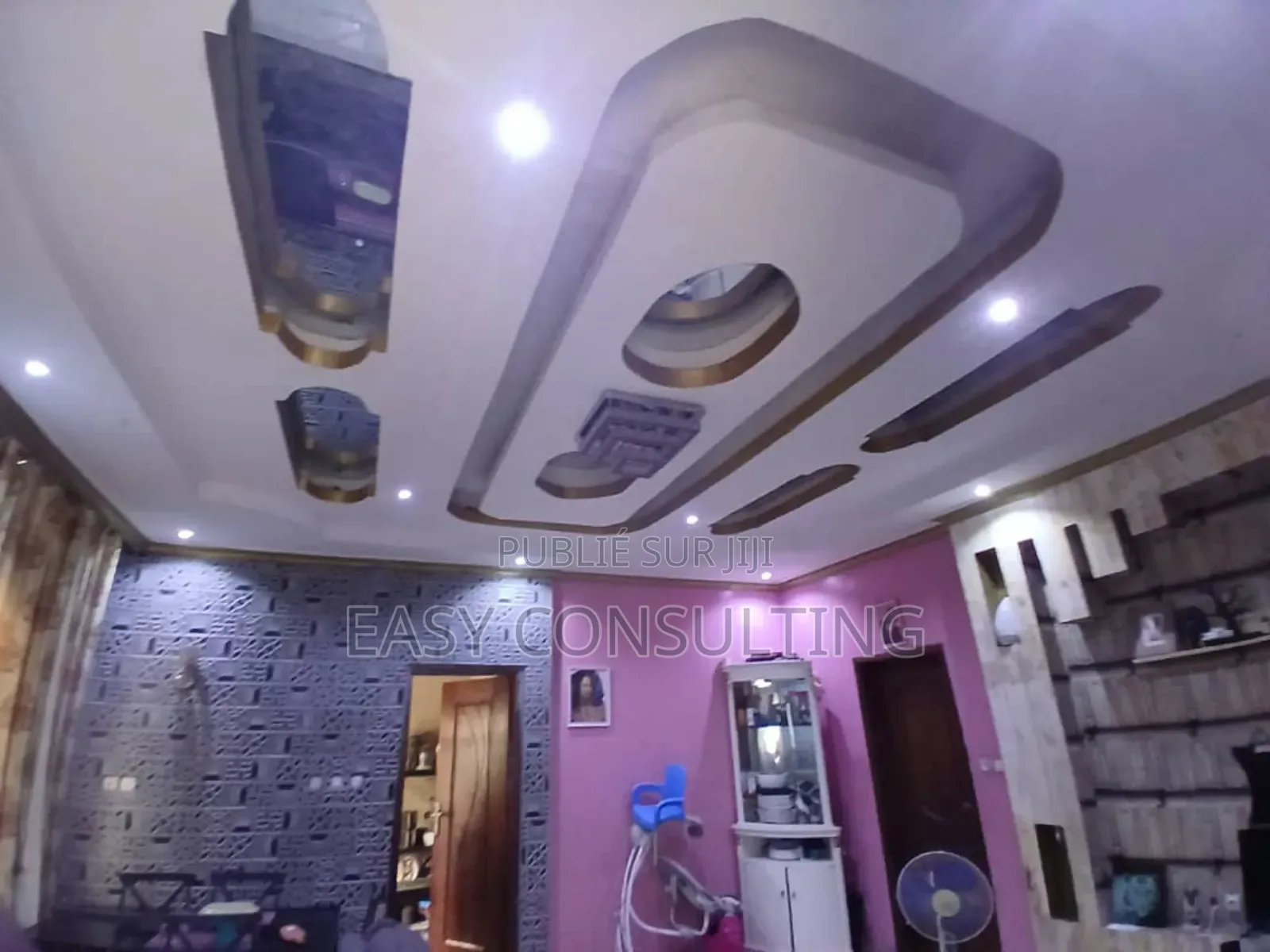 3chbre Villa dans Q. Bumba, Ngaliema à Vendre