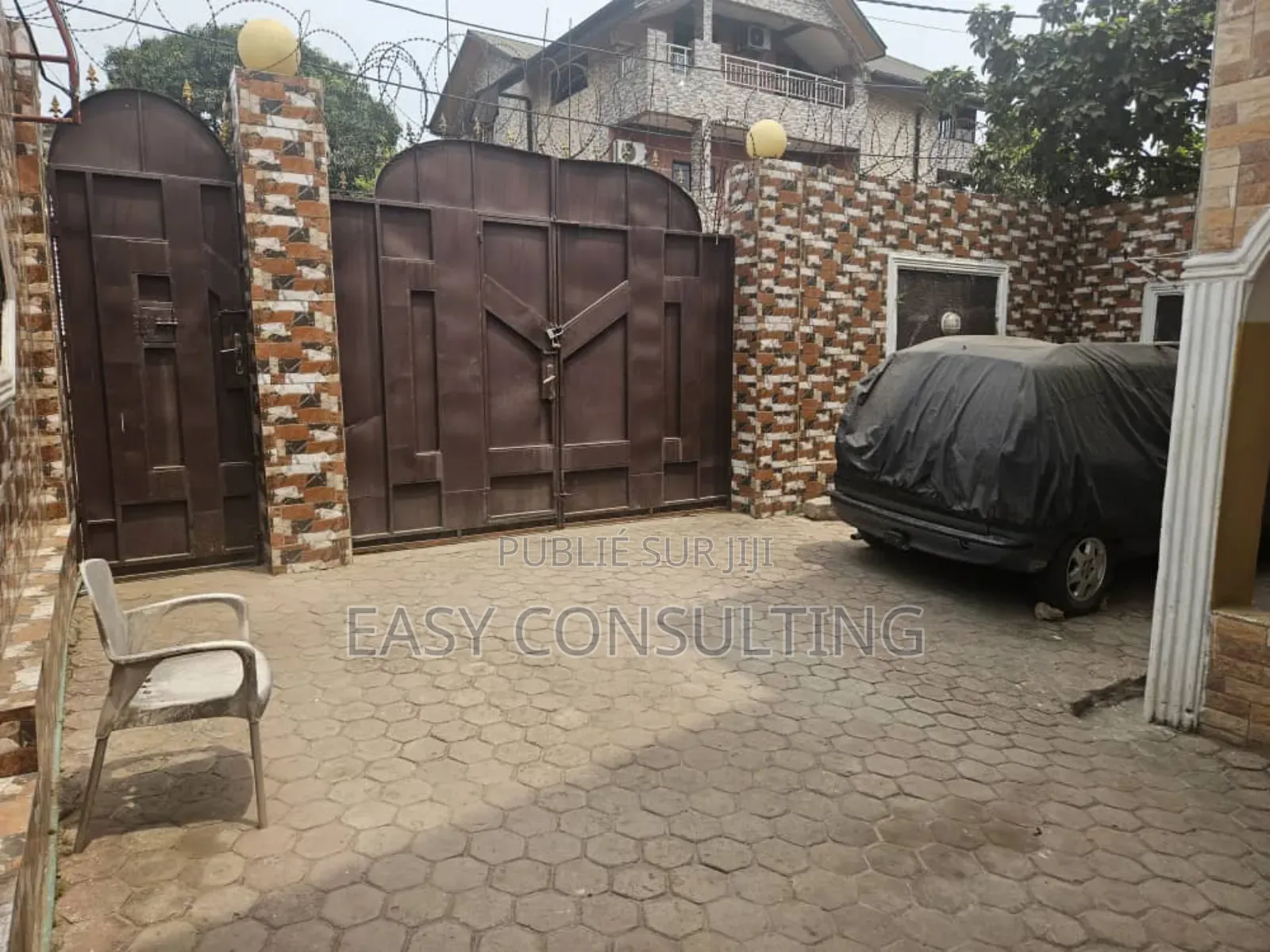 3chbre Villa dans Ma Campagne, Ngaliema à Vendre