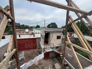 Parcelle Avec Fondation en Étage – Kintambo Jamaïque