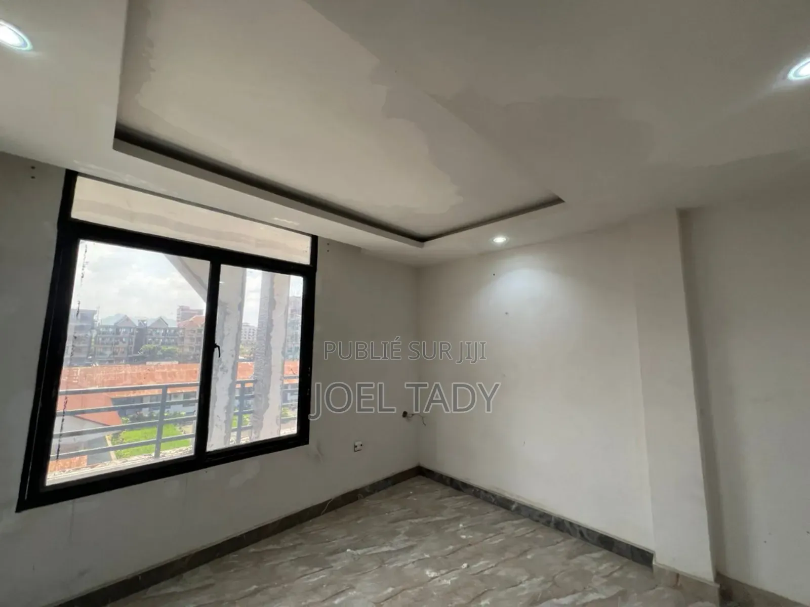 4chbre Maison dans Empire Supreme, Ngaliema à Vendre