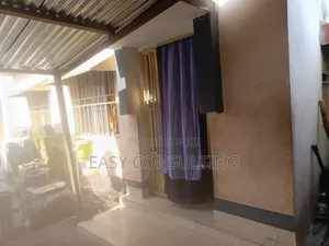 2chbre Villa dans Camp Pm, Nsele à Vendre