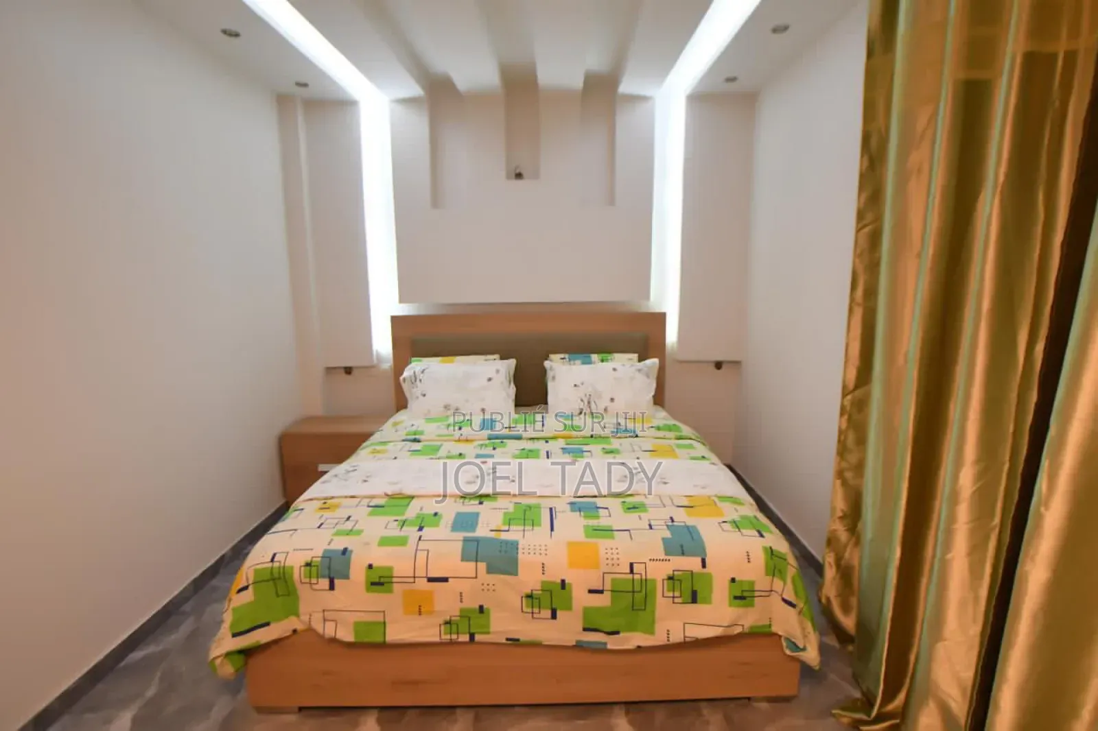 Furnished 4chbre Appartement dans Ngaliema à Louer