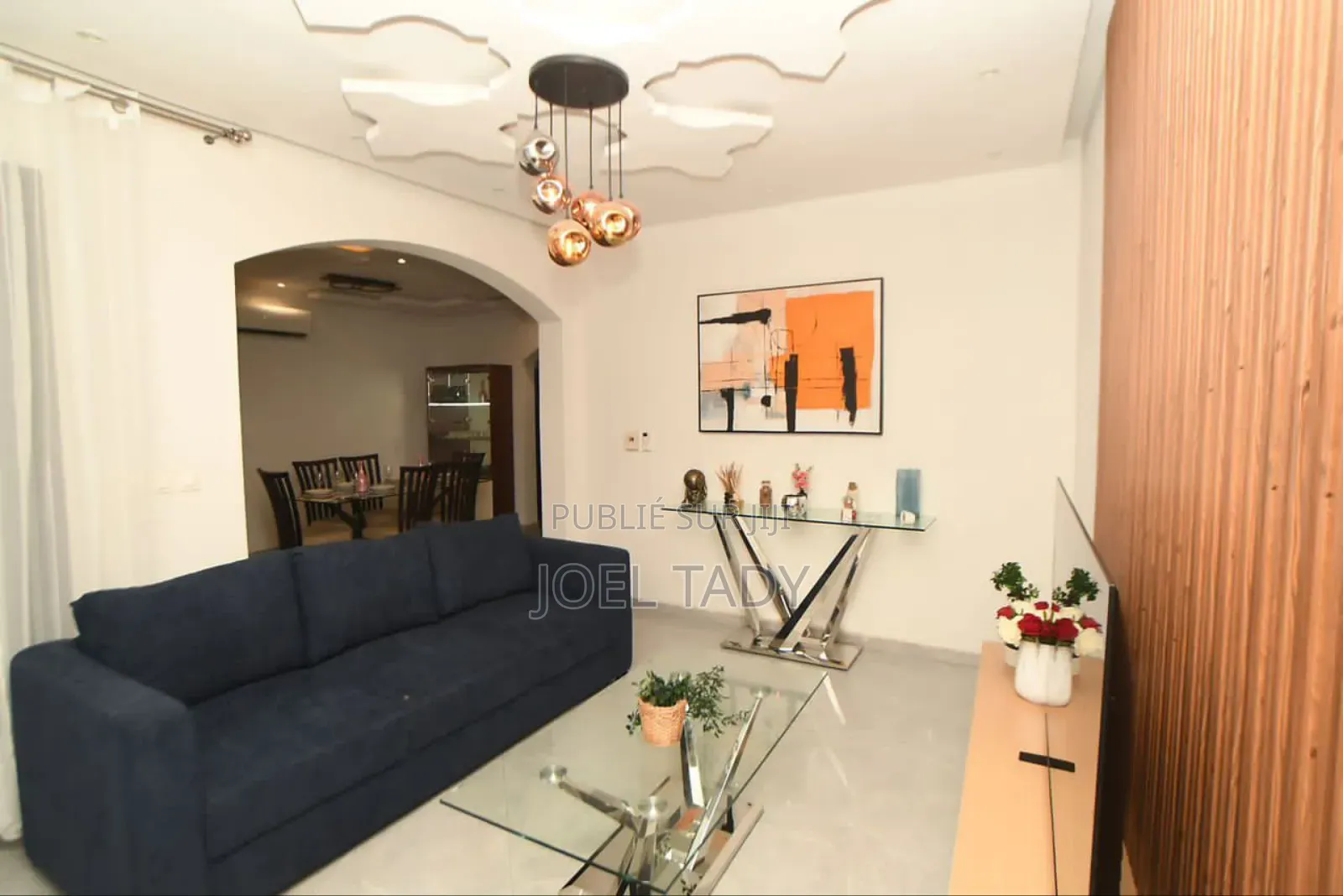 Furnished 4chbre Appartement dans Ngaliema à Louer