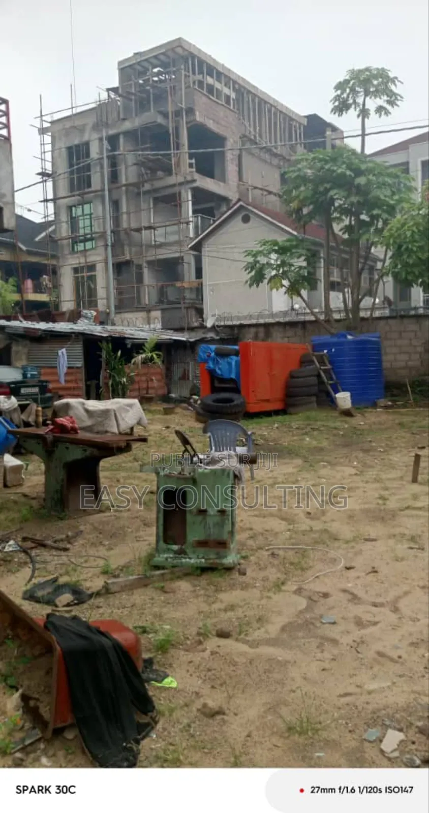 Vente Terrain Vide Bien Situé À Ngaliema – Quartier Météo