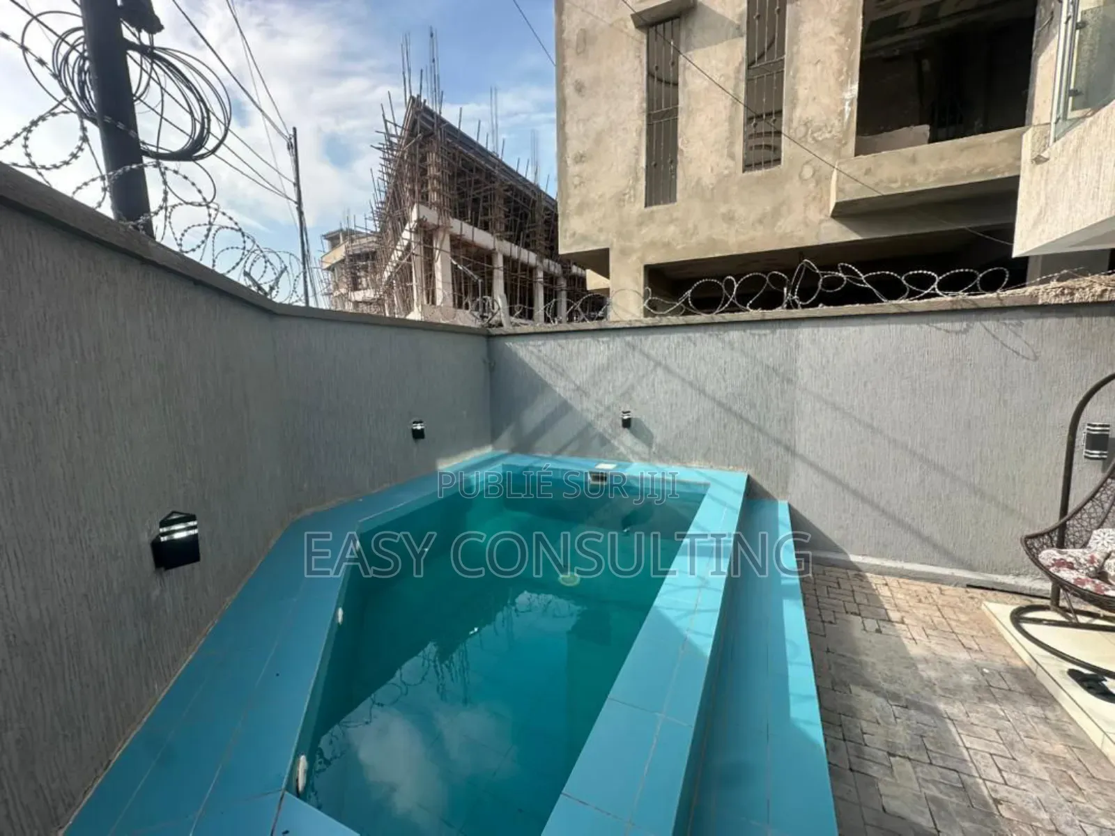 3chbre Villa dans Oasis, Bandalungwa à Vendre