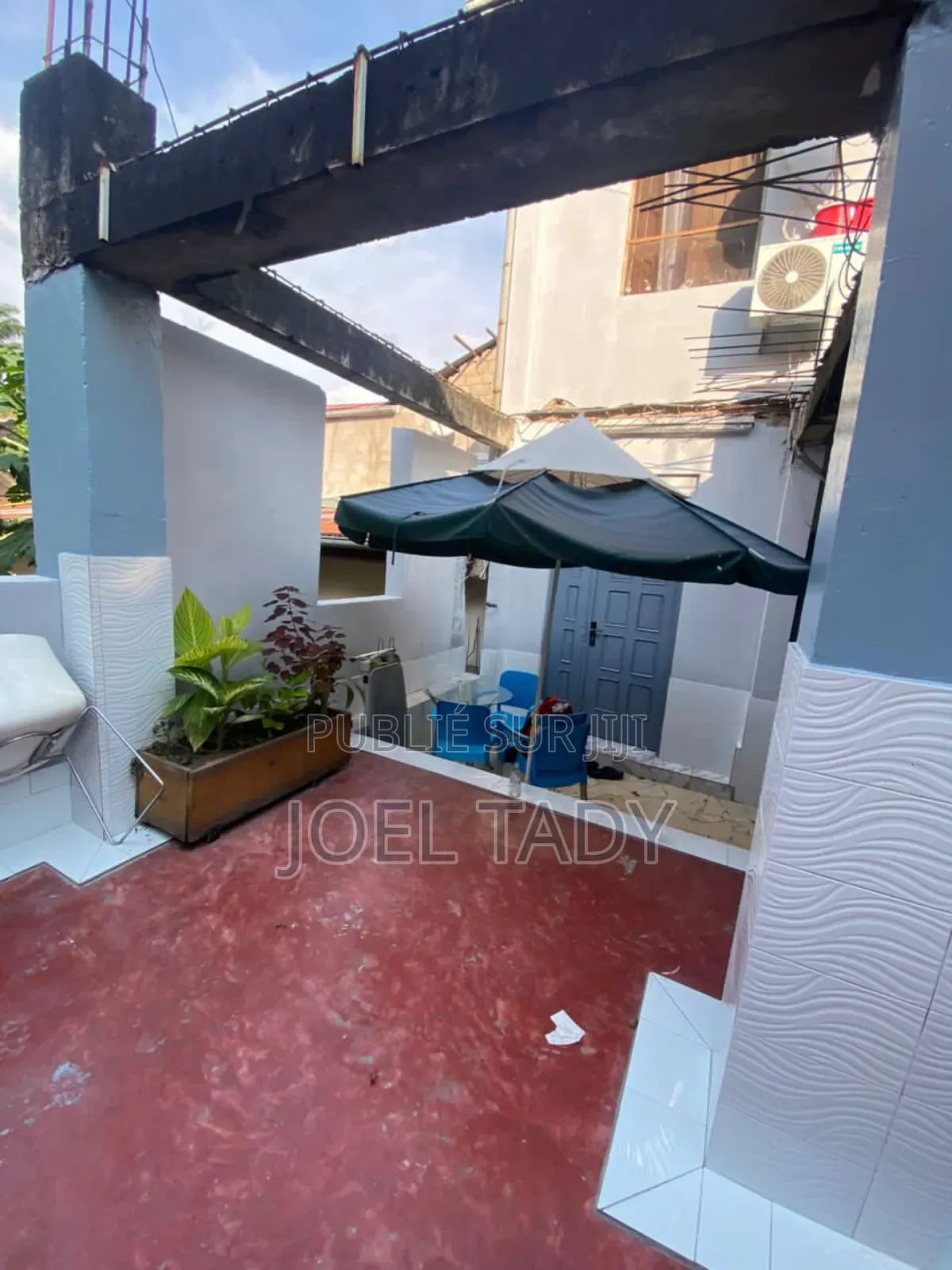 8chbre Villa dans Empire Supreme, Ngaliema à Vendre