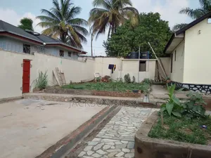 8chbre Appartement dans Oicha à Vendre