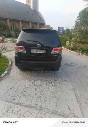 Toyota Fortuner 2015 Black