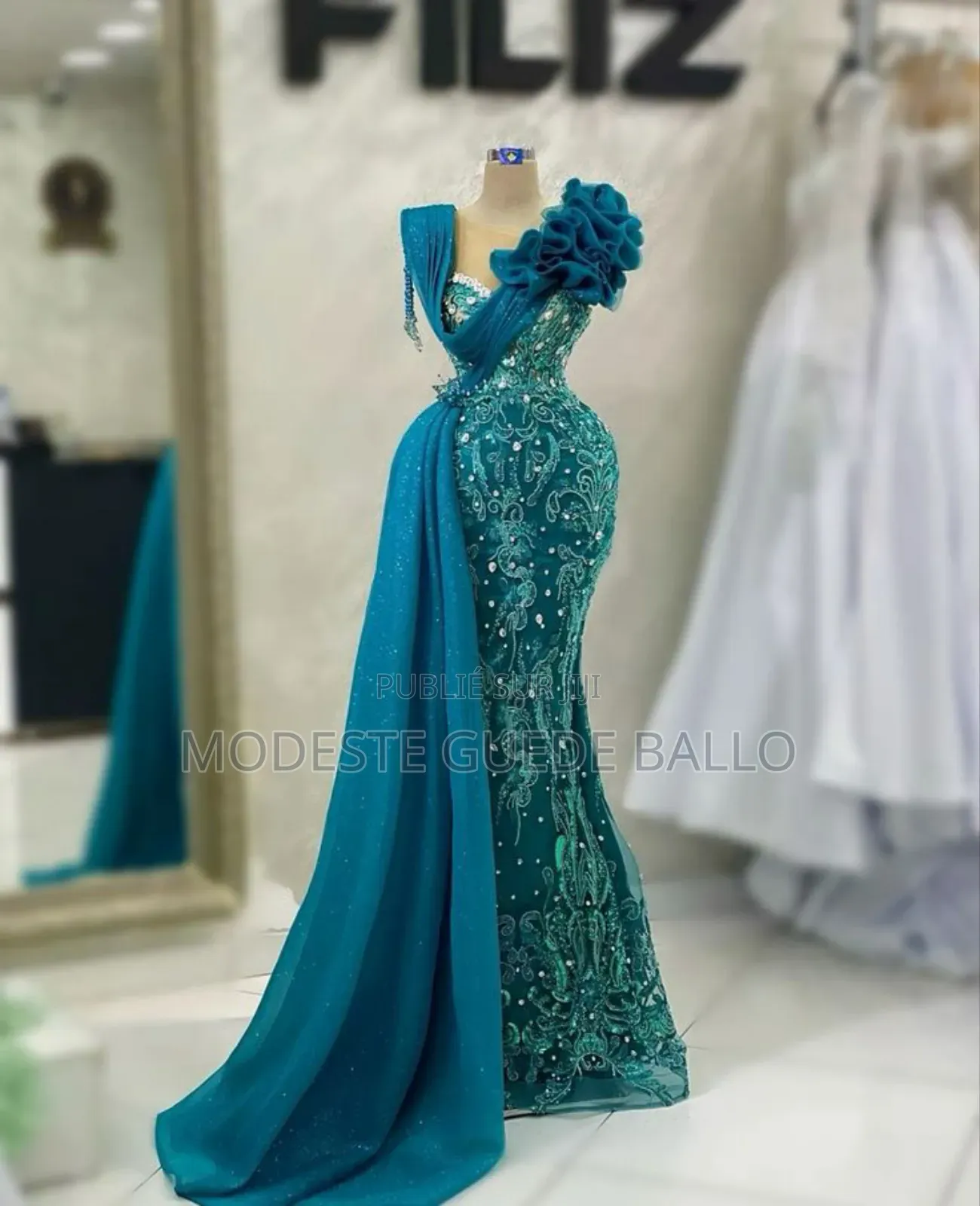 Vente Des Robes en Gros Et en Détail