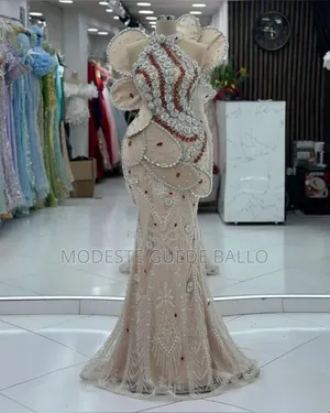 Vente Des Robes en Gros Et en Détail