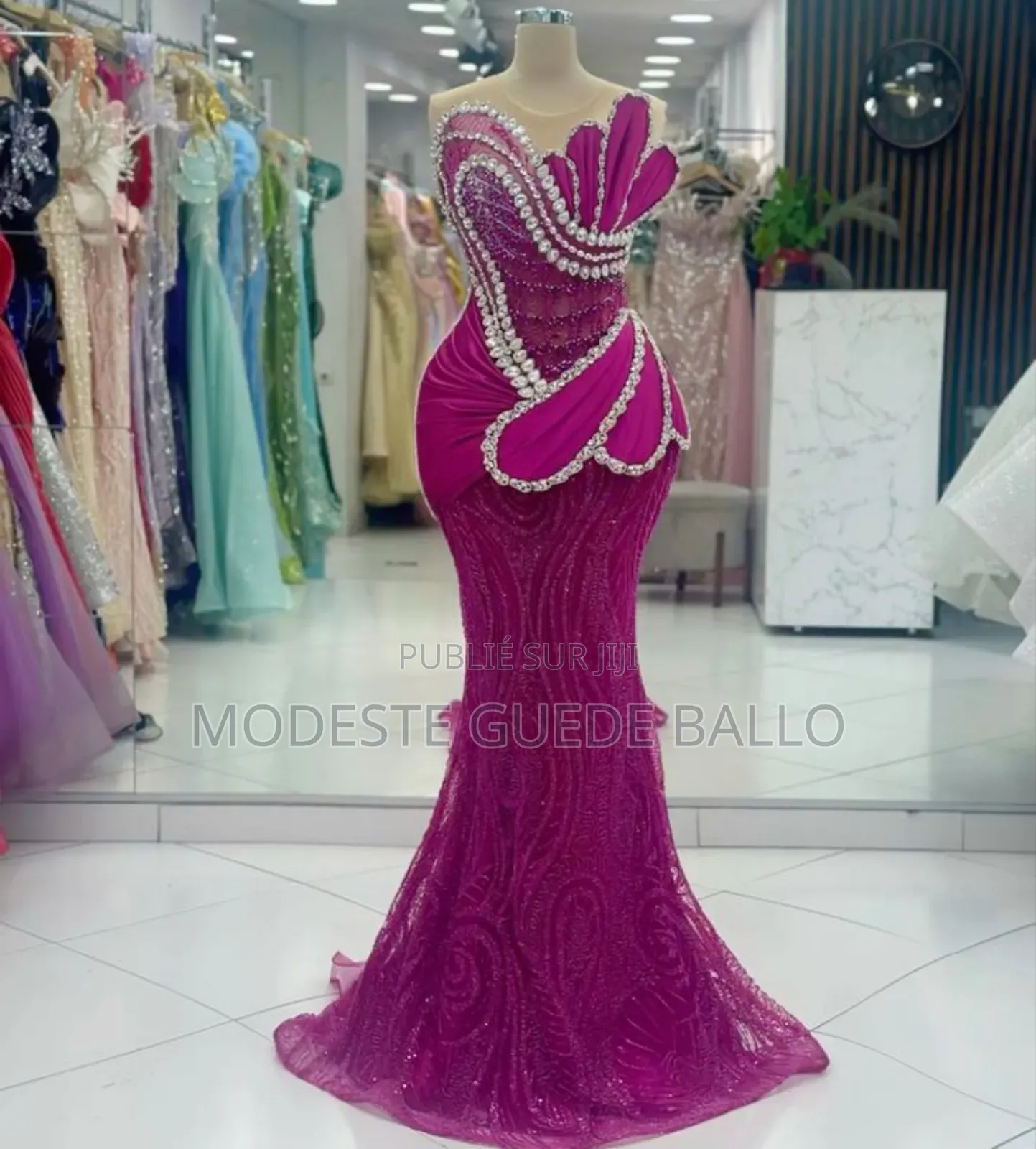 Vente Des Robes en Gros Et en Détail