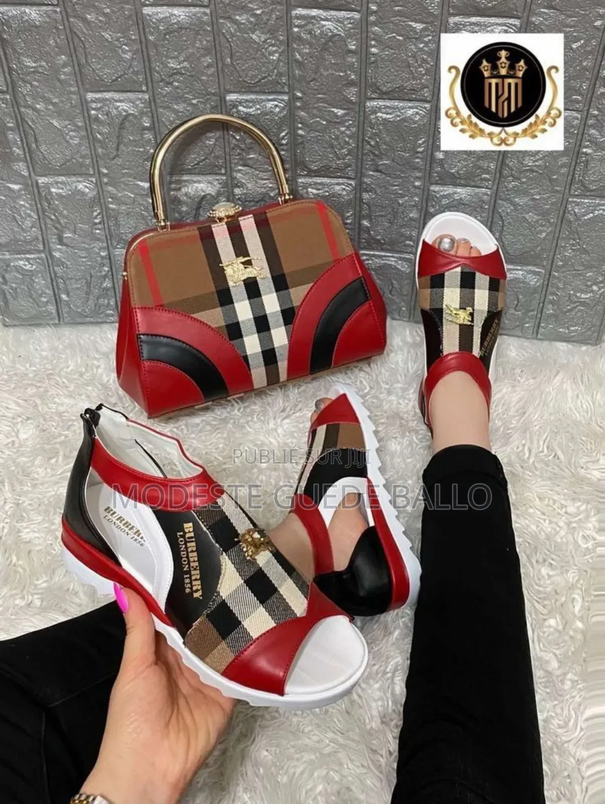 Vente Des Chaussures en Gros Et en Détail