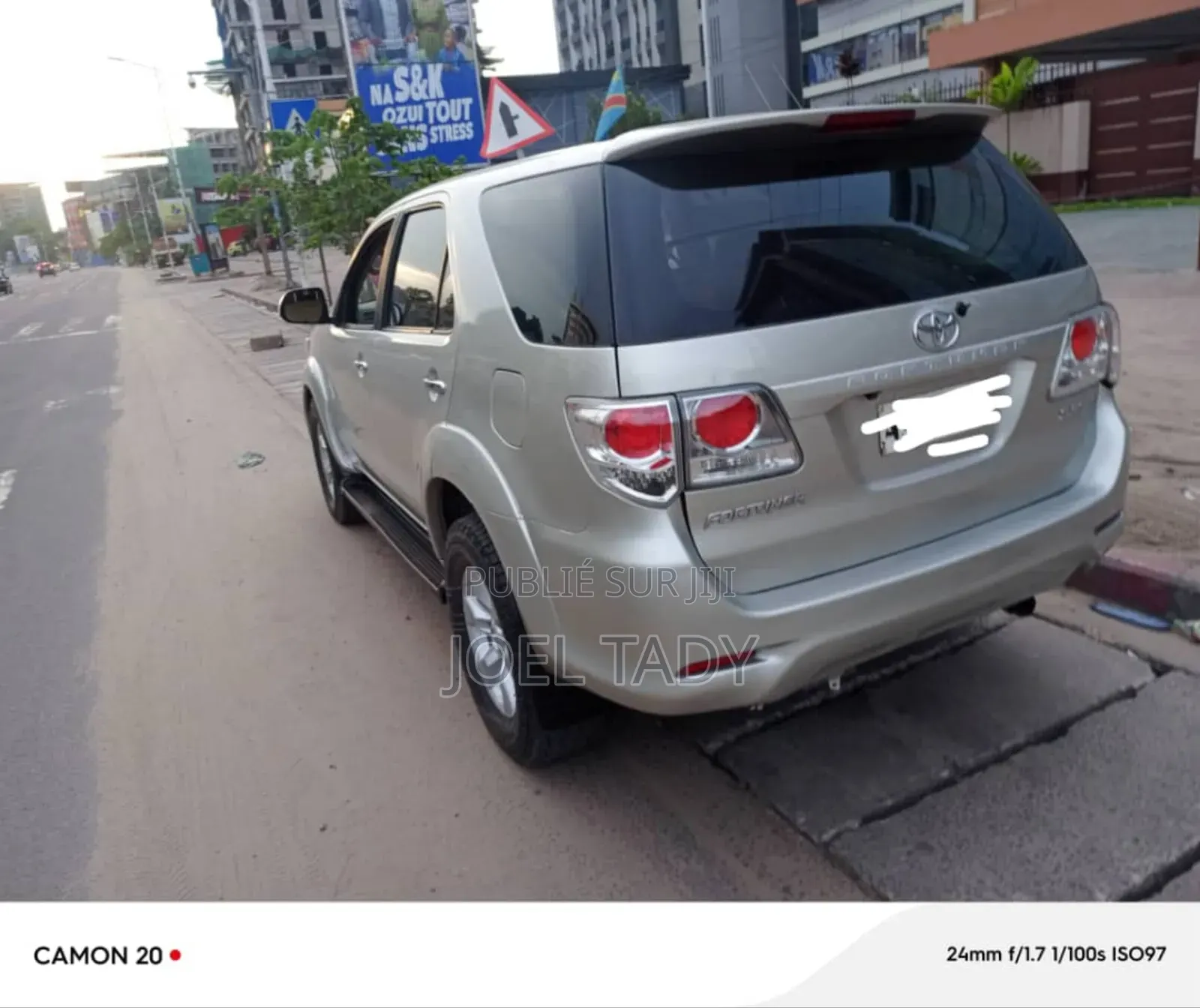 Toyota Fortuner 2013 Gris