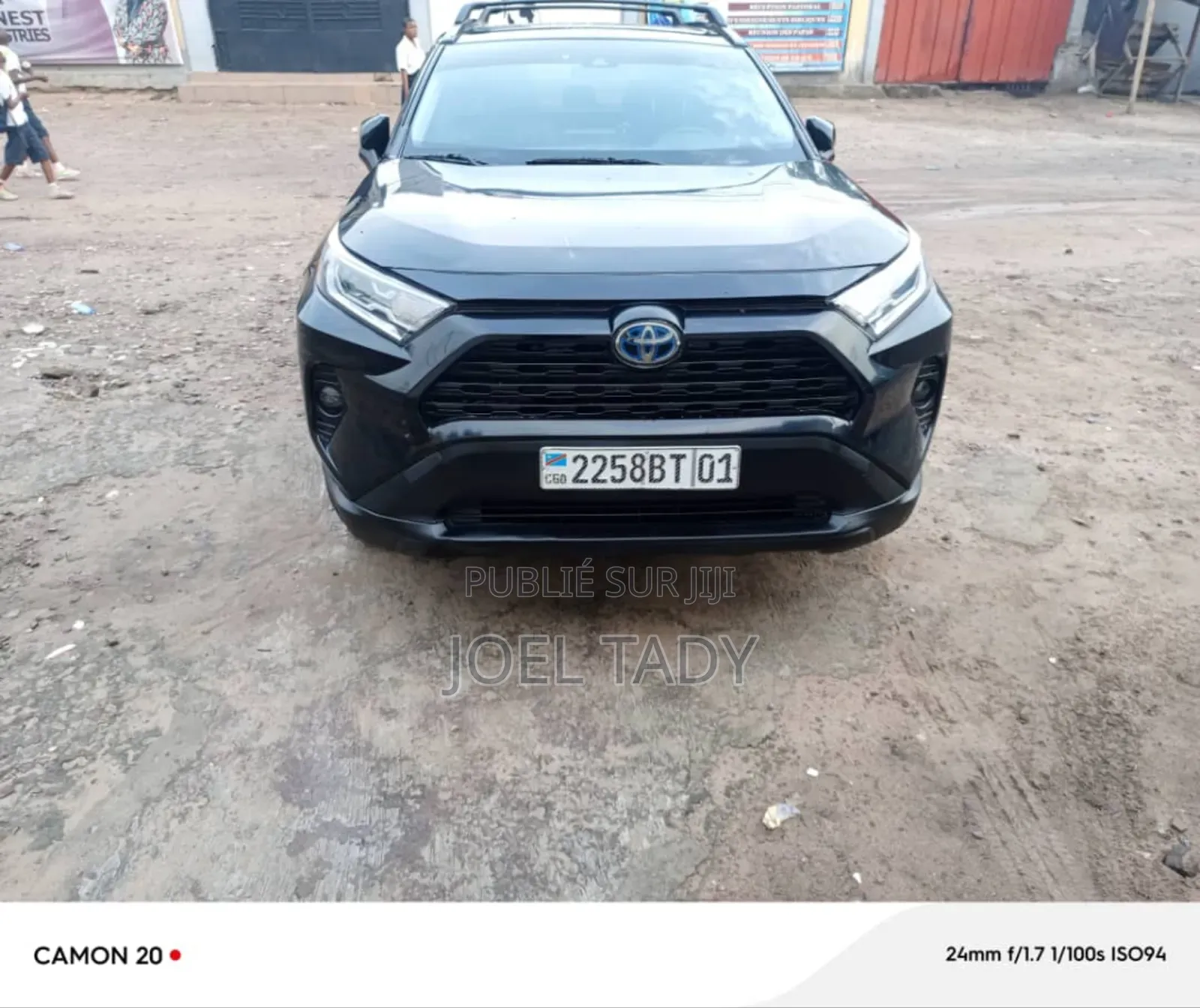 Toyota RAV4 Hybrid 2020 Blue
