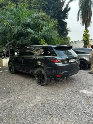 Land Rover Discovery Sport 2016 Black