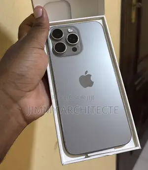 New Apple iPhone 15 Pro Max 256 GB Gris