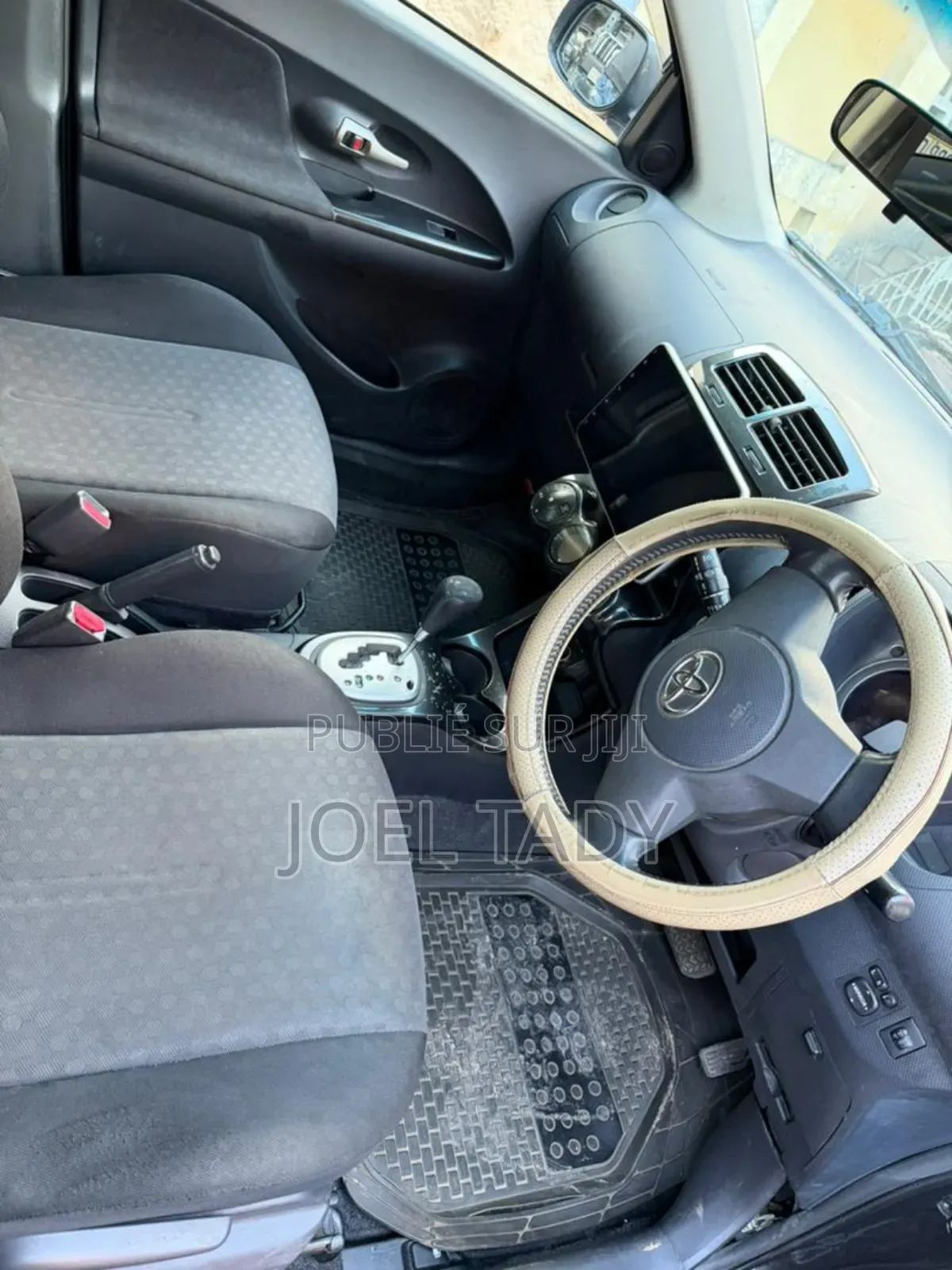 Toyota Urban Cruiser 2014 Noir Mat