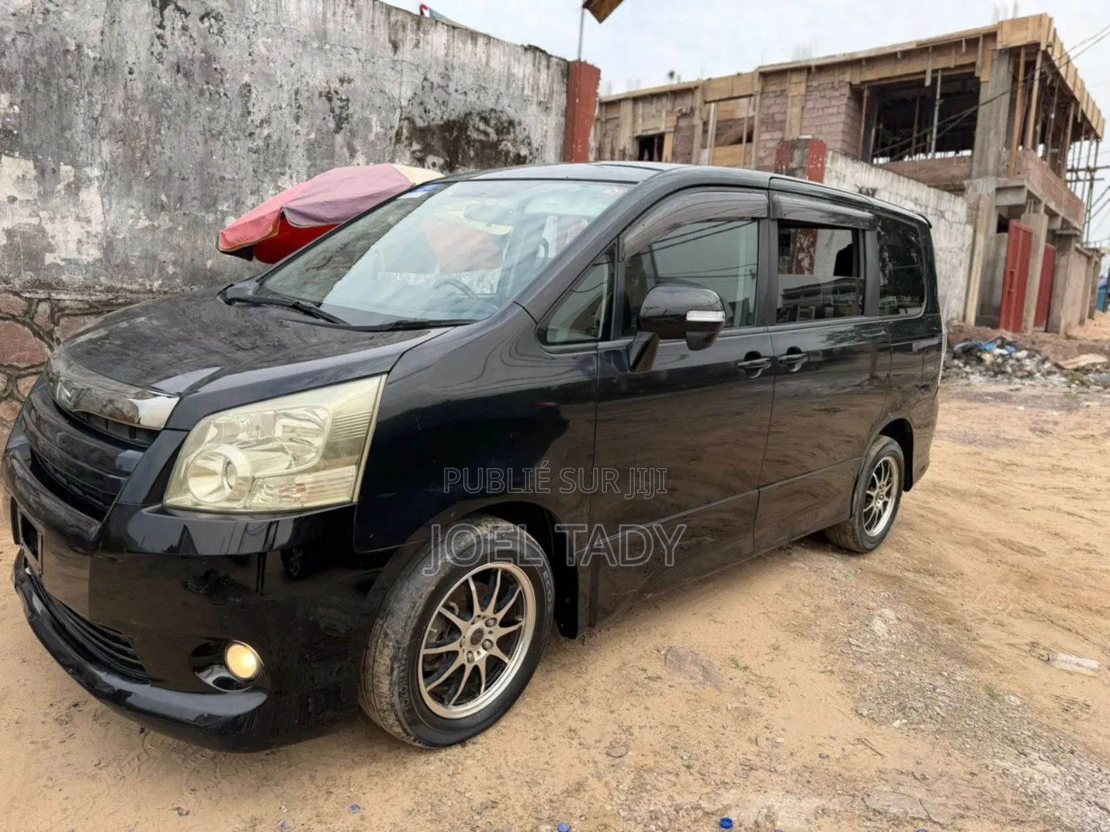 Toyota Noah 2015 Black
