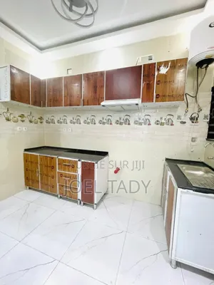 8chbre Villa dans Empire Supreme, Ngaliema à Vendre