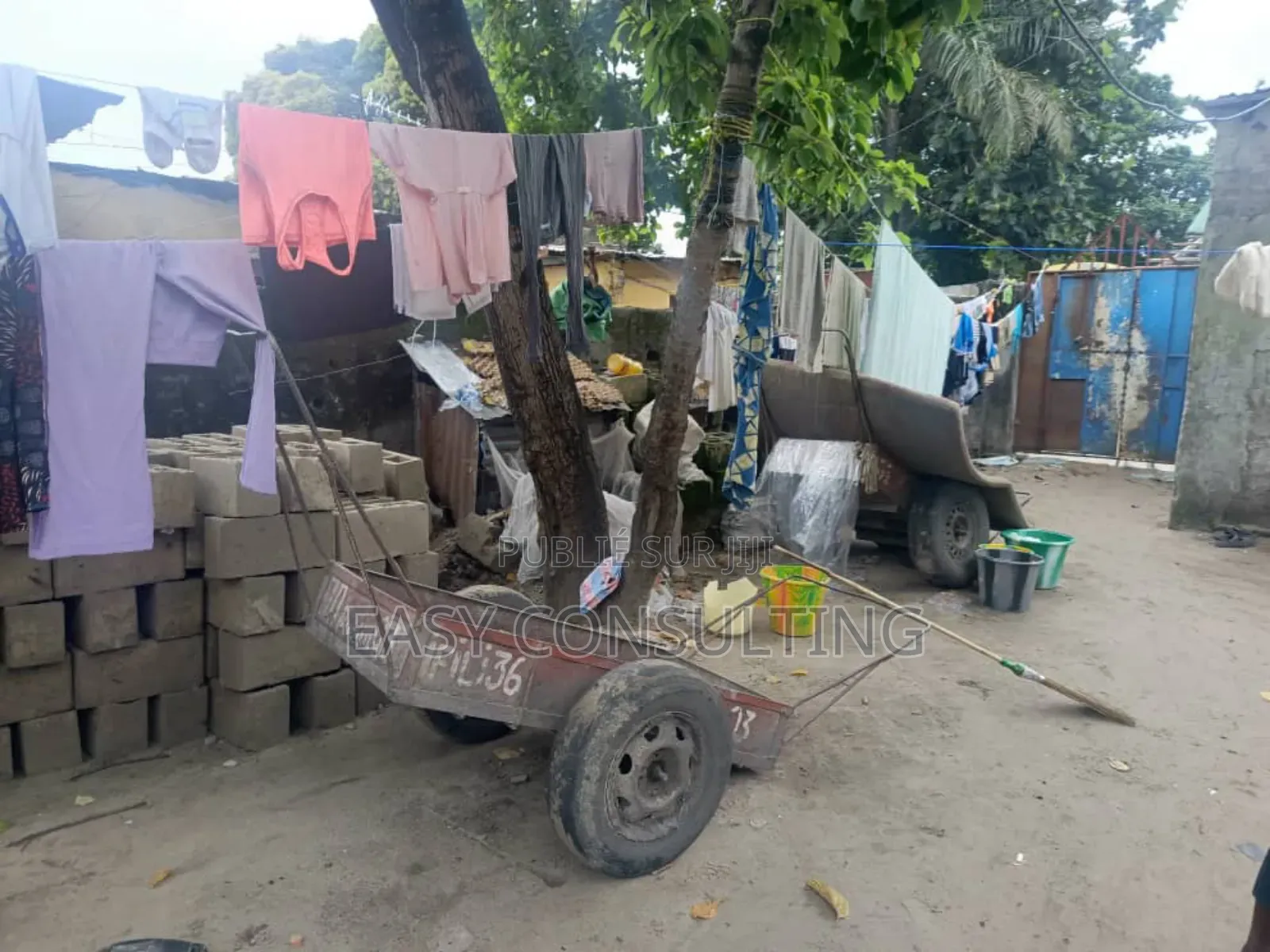 4chbre Villa dans Pascal, Nsele à Vendre