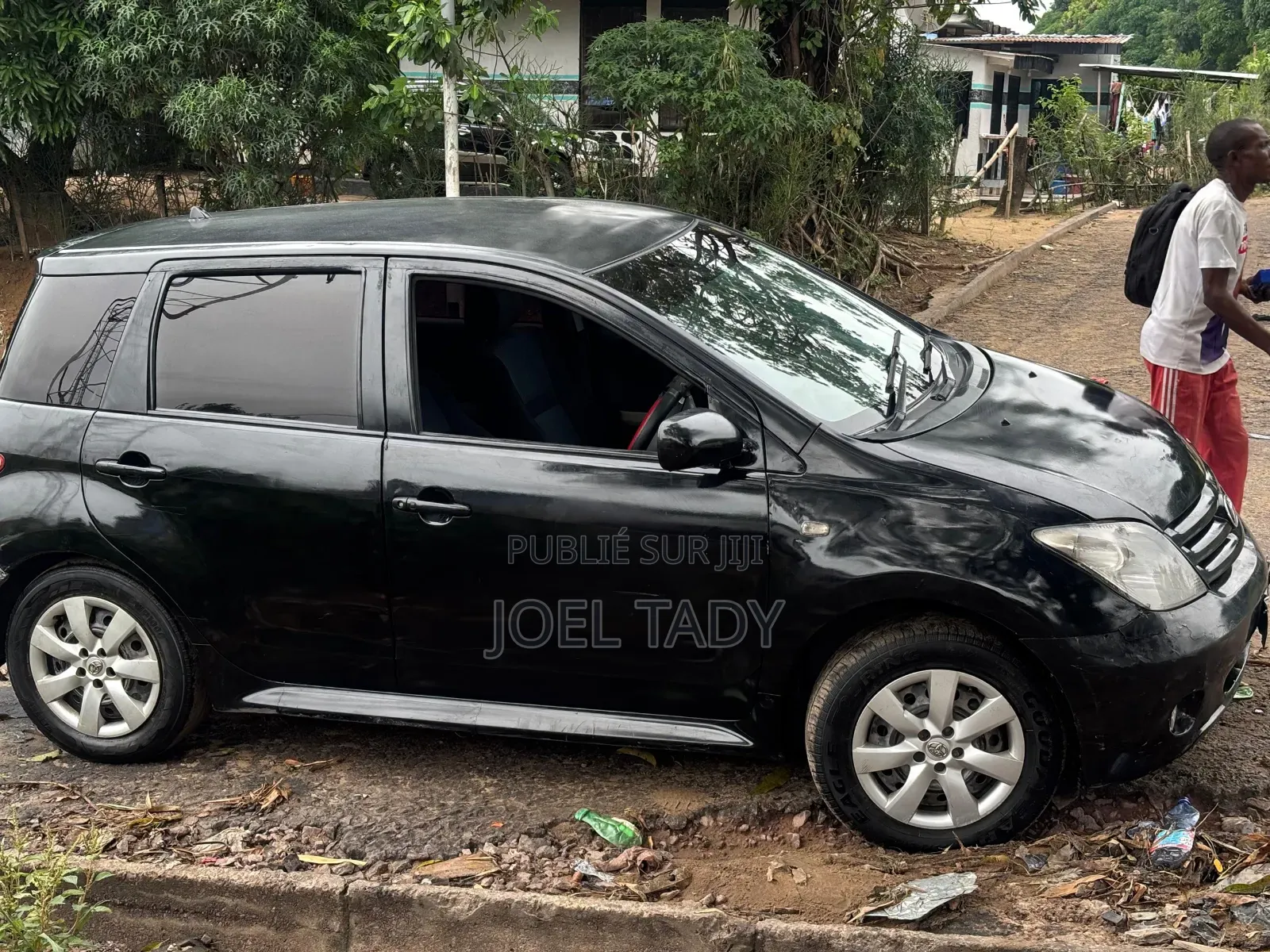 Toyota IST 2010 Black