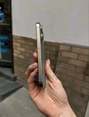 New Apple iPhone 15 Pro 128 GB Gris