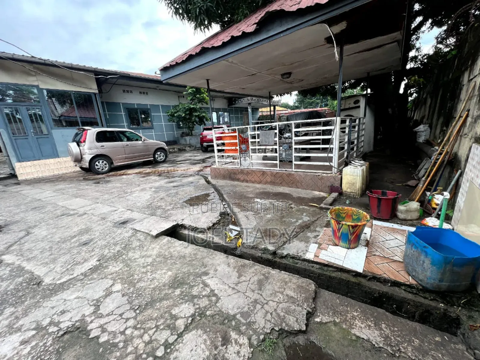 3chbre Blocs d'appartements dans Empire Supreme, Limete à Vendre