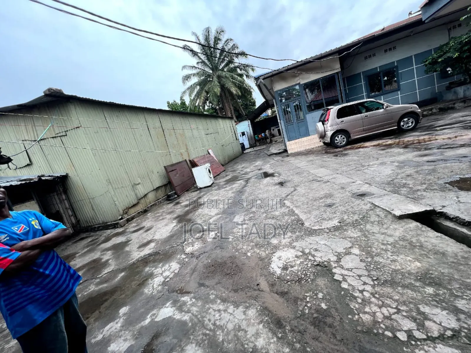 3chbre Blocs d'appartements dans Empire Supreme, Limete à Vendre