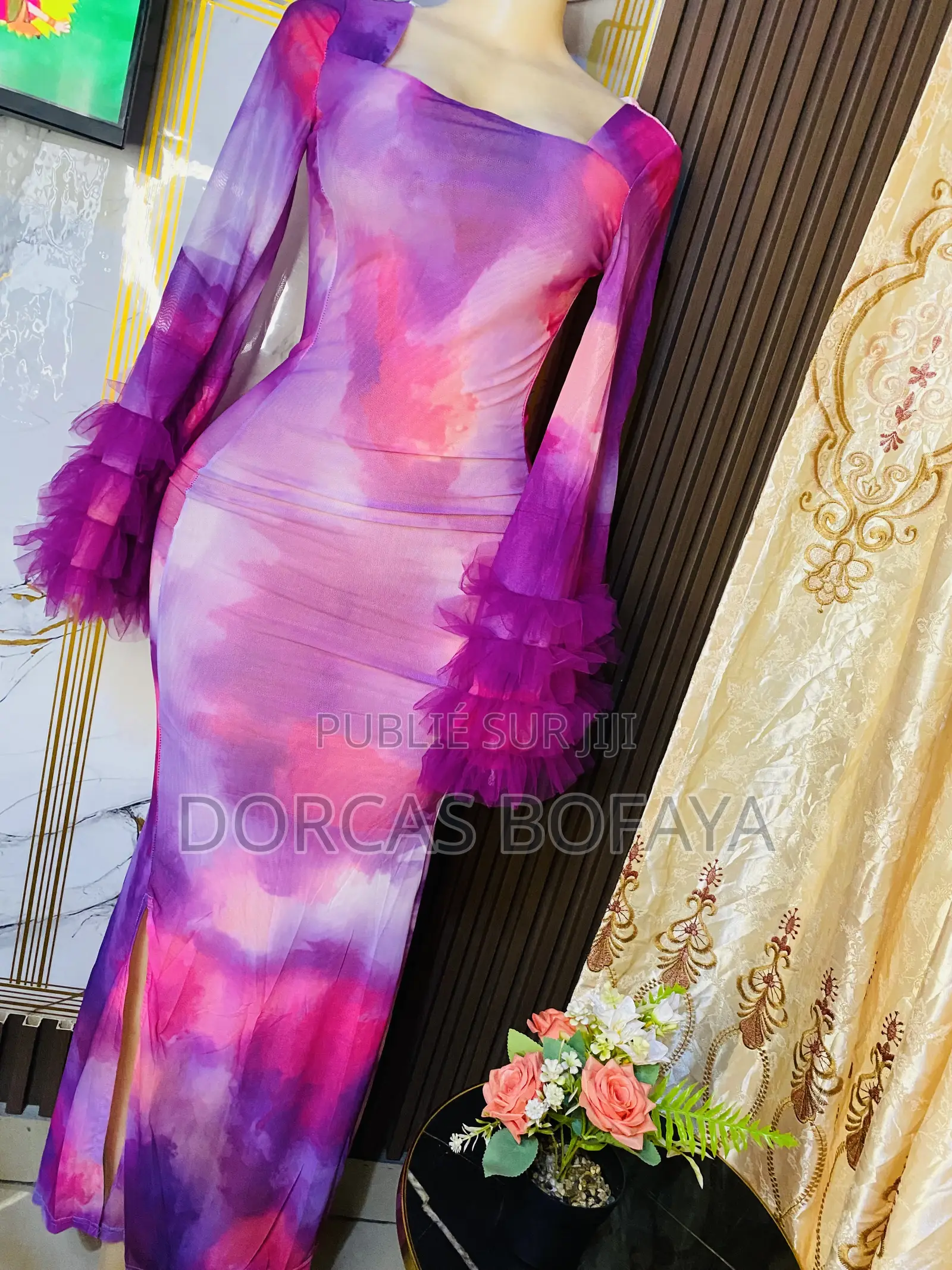 Une Robe Pour Femmes Belle