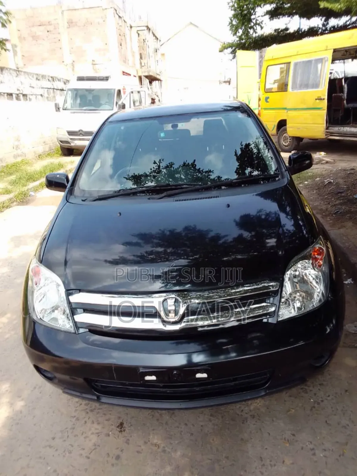 Toyota IST 2017 Black