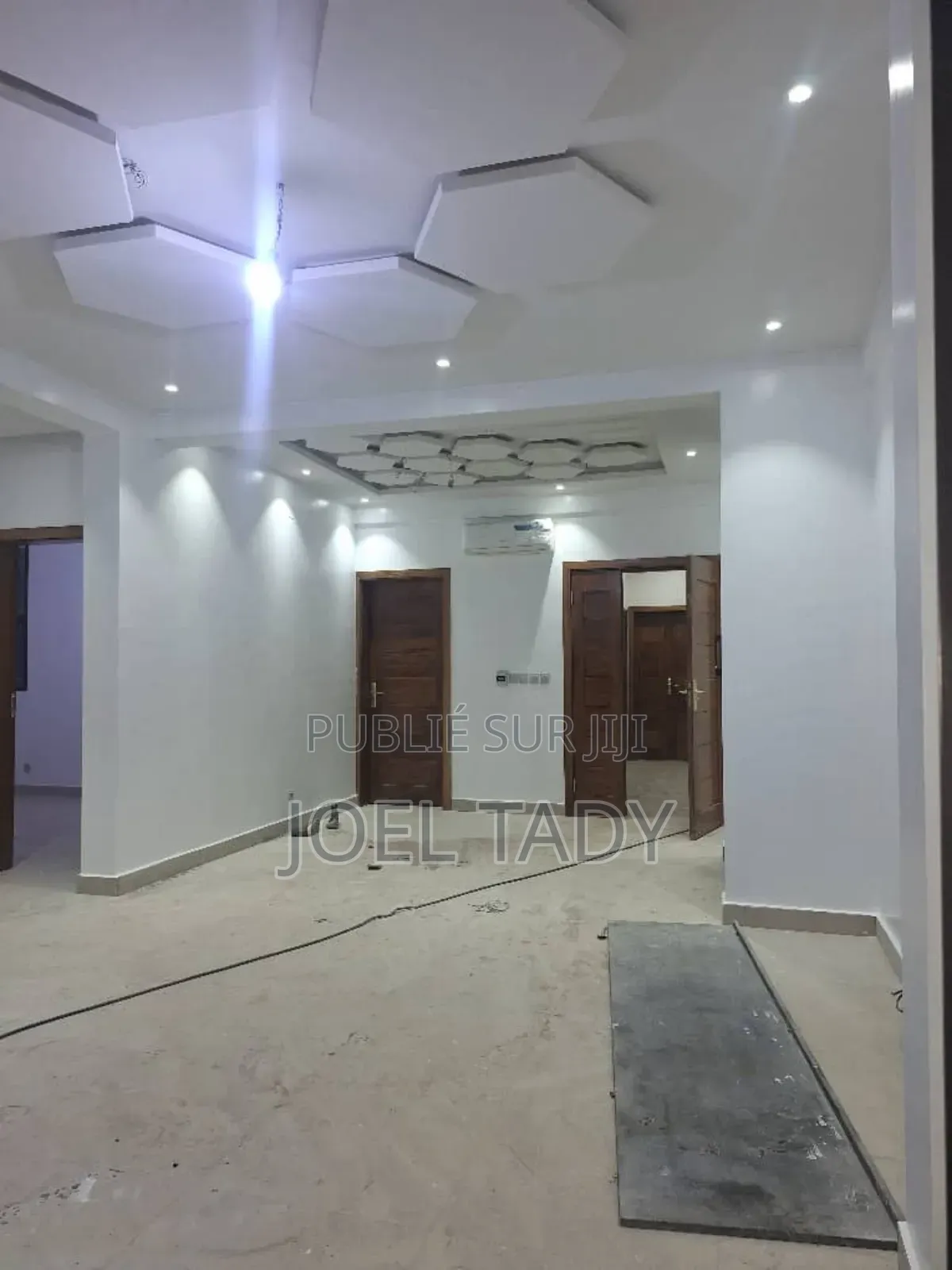 2chbre Appartement dans Empire Supreme, Kinshasa (commune) à Louer