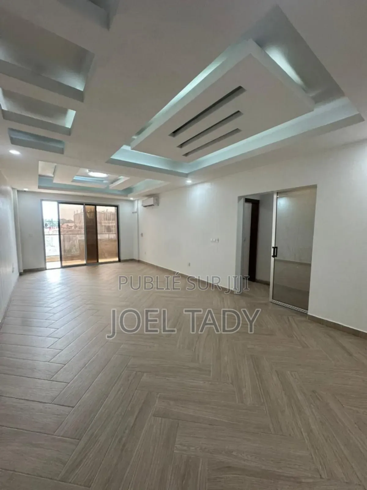 2chbre Appartement dans Empire Supreme, Kinshasa (commune) à Louer