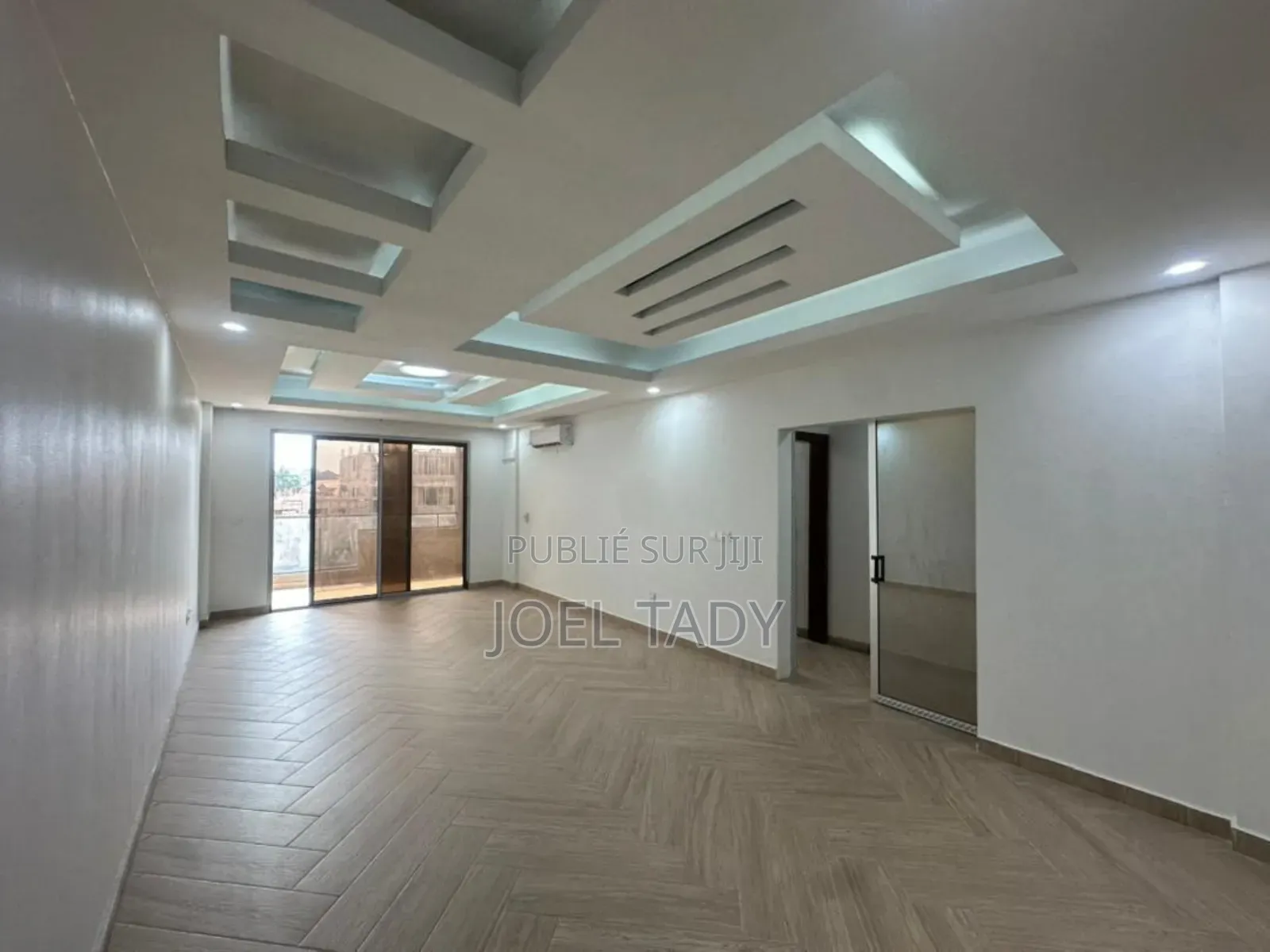 2chbre Appartement dans Empire Supreme, Kinshasa (commune) à Louer