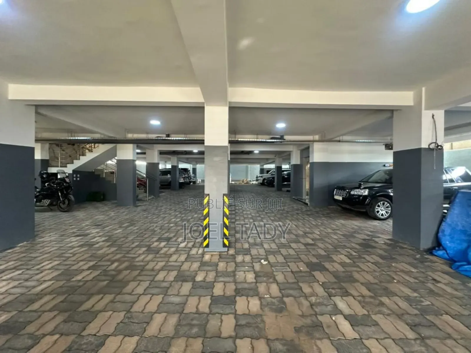 2chbre Appartement dans Empire Supreme, Kinshasa (commune) à Louer