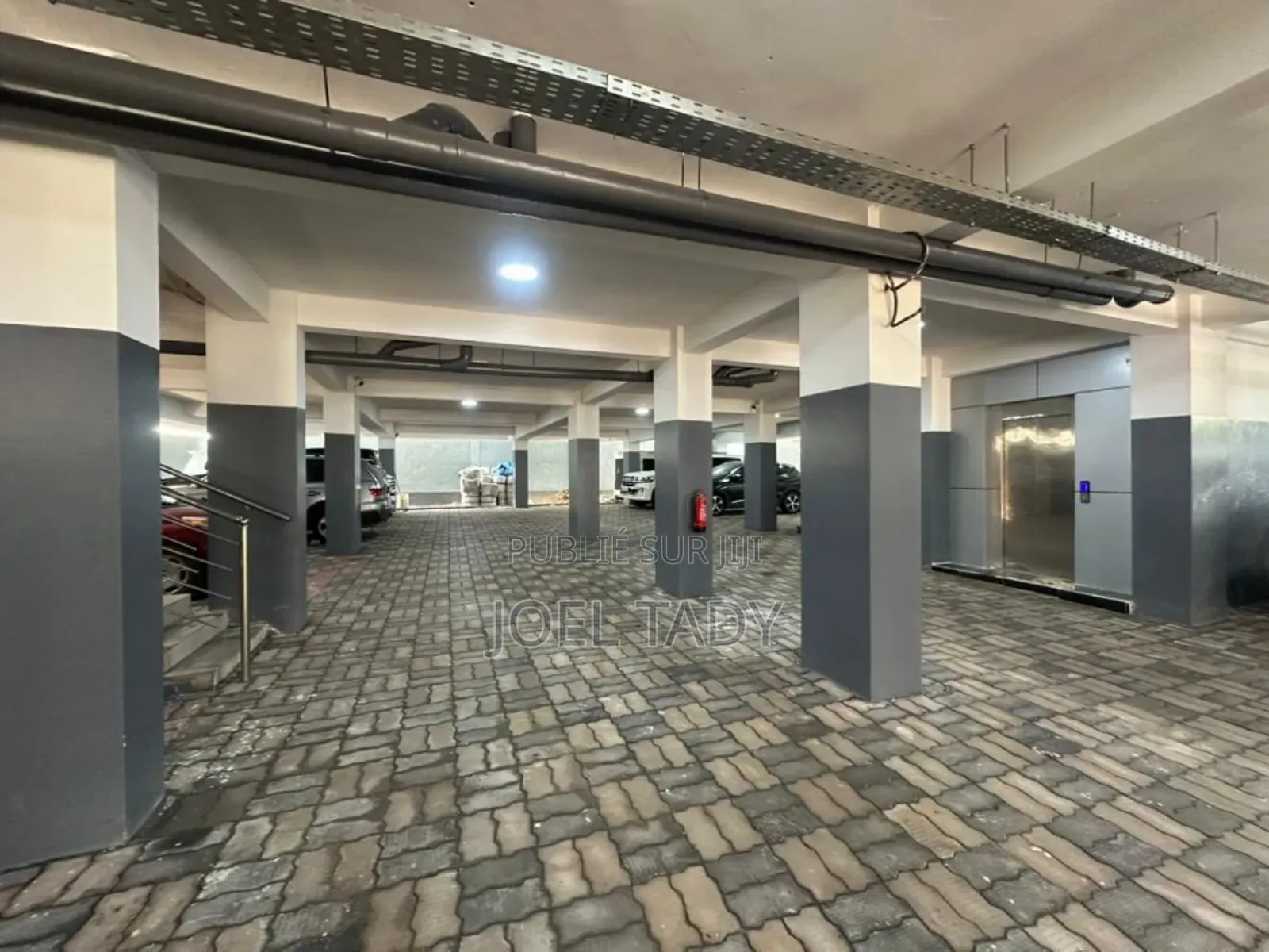 2chbre Appartement dans Empire Supreme, Kinshasa (commune) à Louer