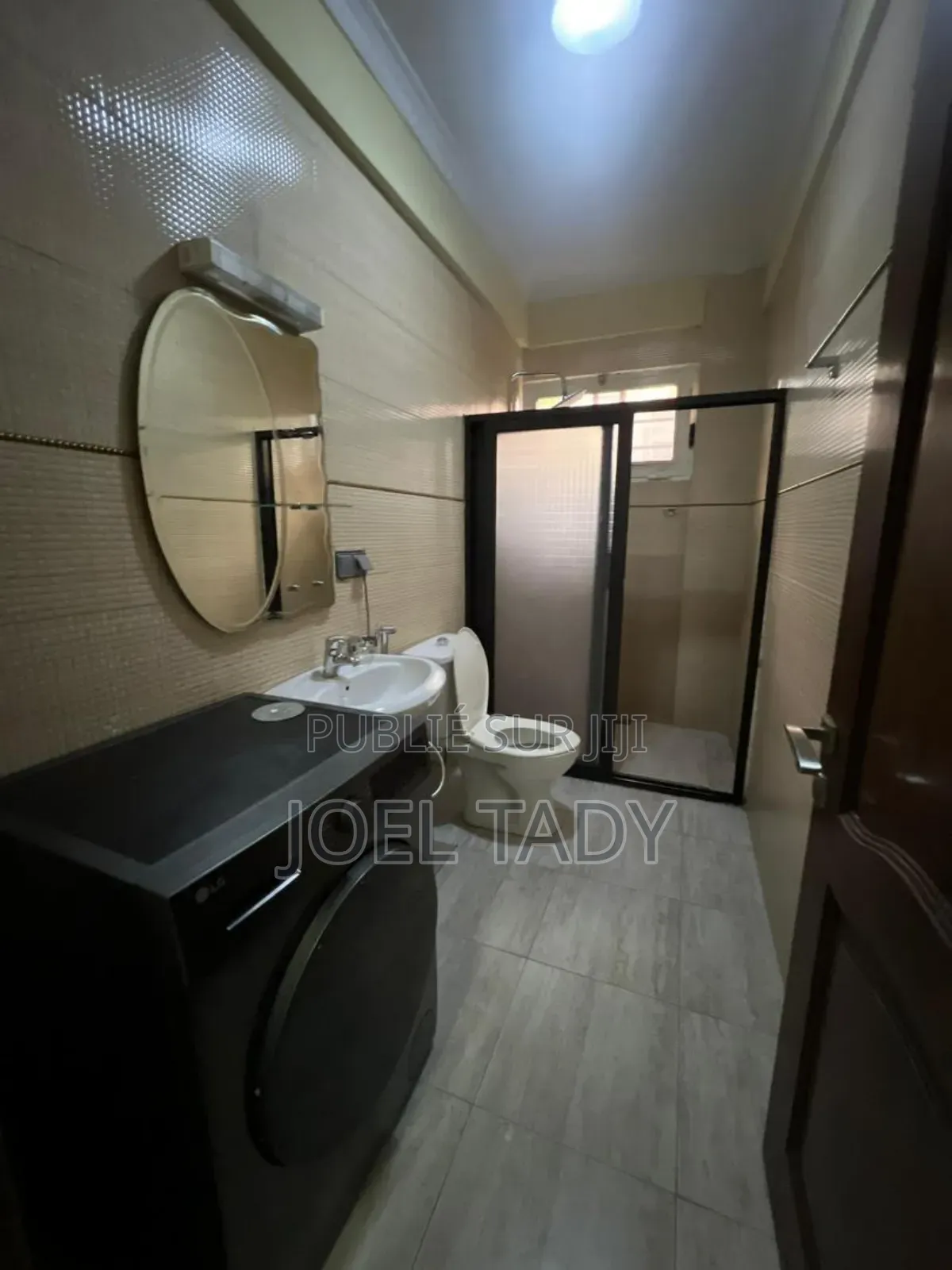 Furnished 1chbre Appartement dans Empire Supreme, Kinshasa (commune)