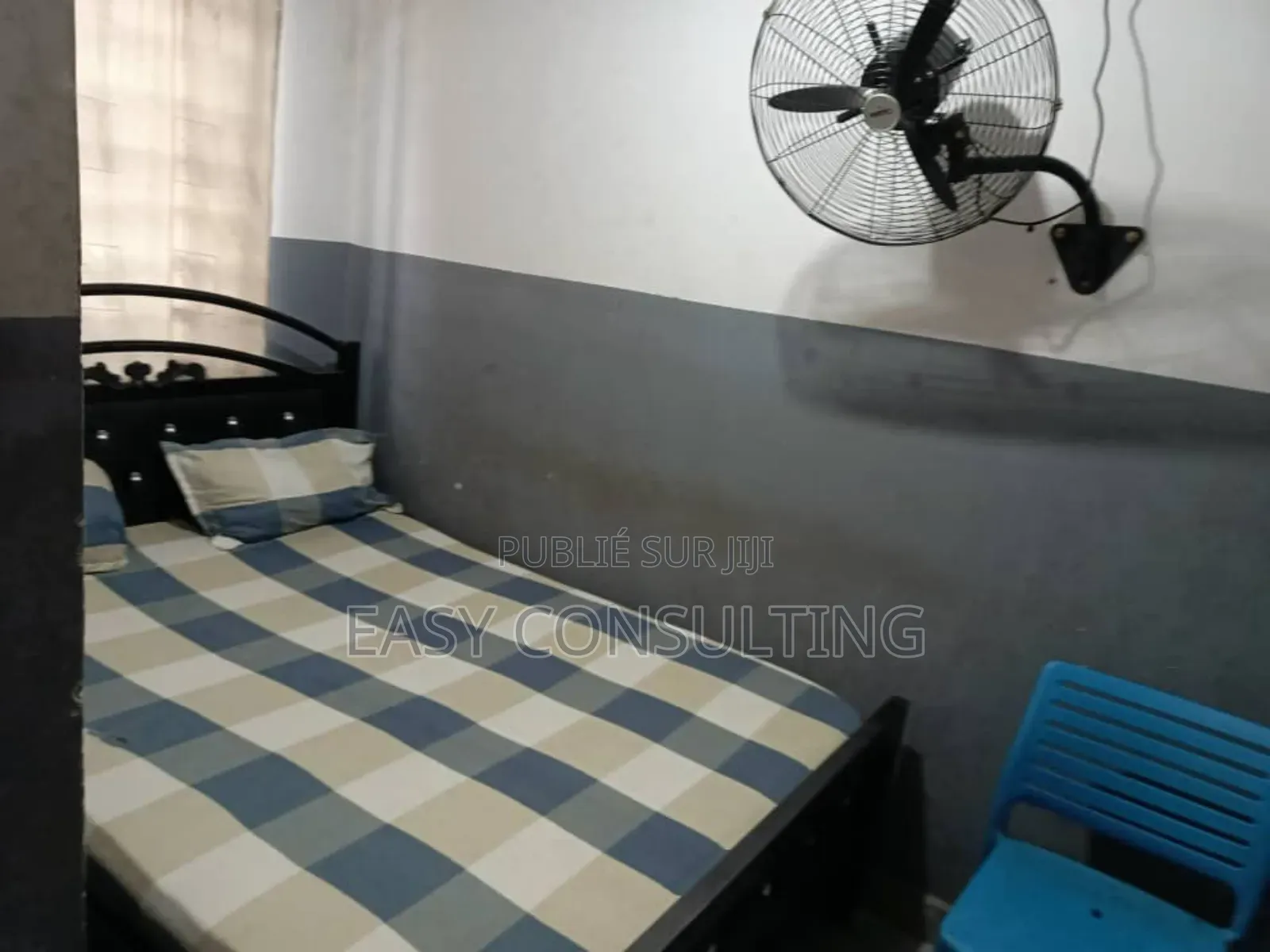 12chbre Villa dans Quartier 13, Ndjili à Vendre