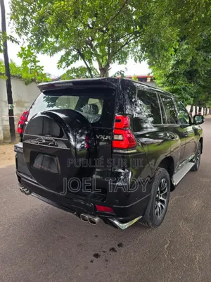 Toyota Land Cruiser Prado 2023 Black