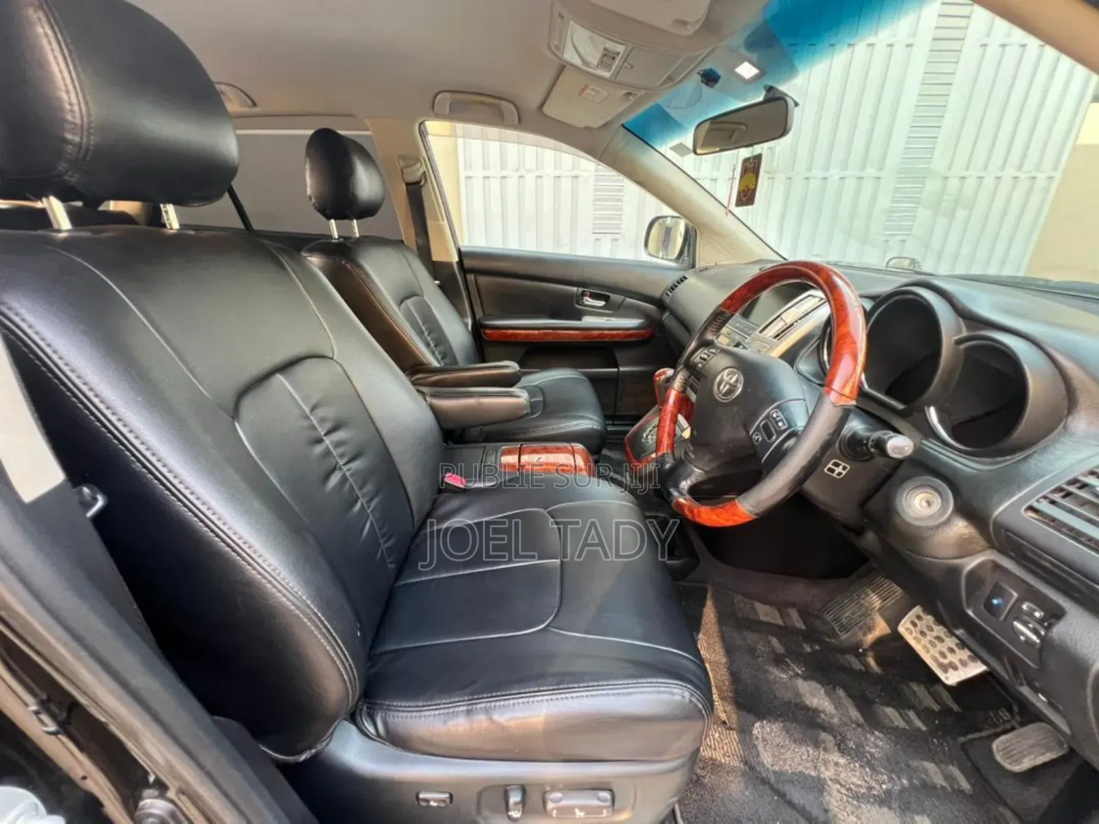 Toyota Harrier 2018 Black