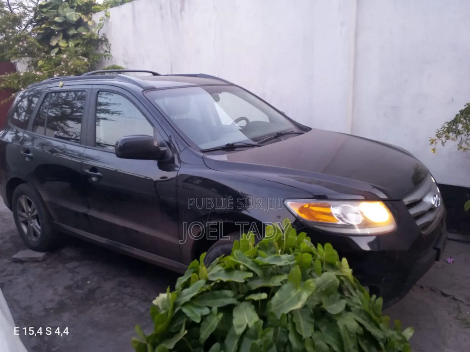 Hyundai Santa Fe 2011 Blue