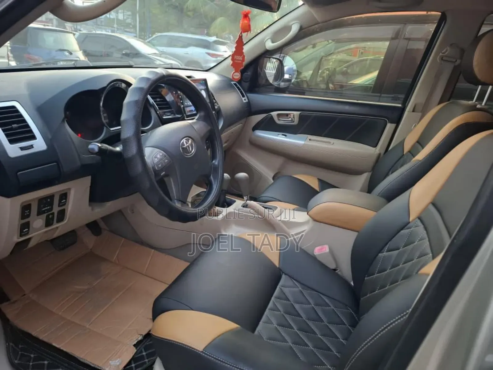 Toyota Fortuner 2012 Gris